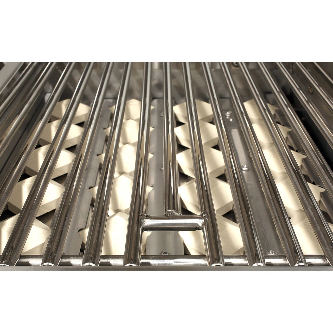 Alfresco ALXE 30" Built-In Grill With 2 Stainless U Burners - Image 5