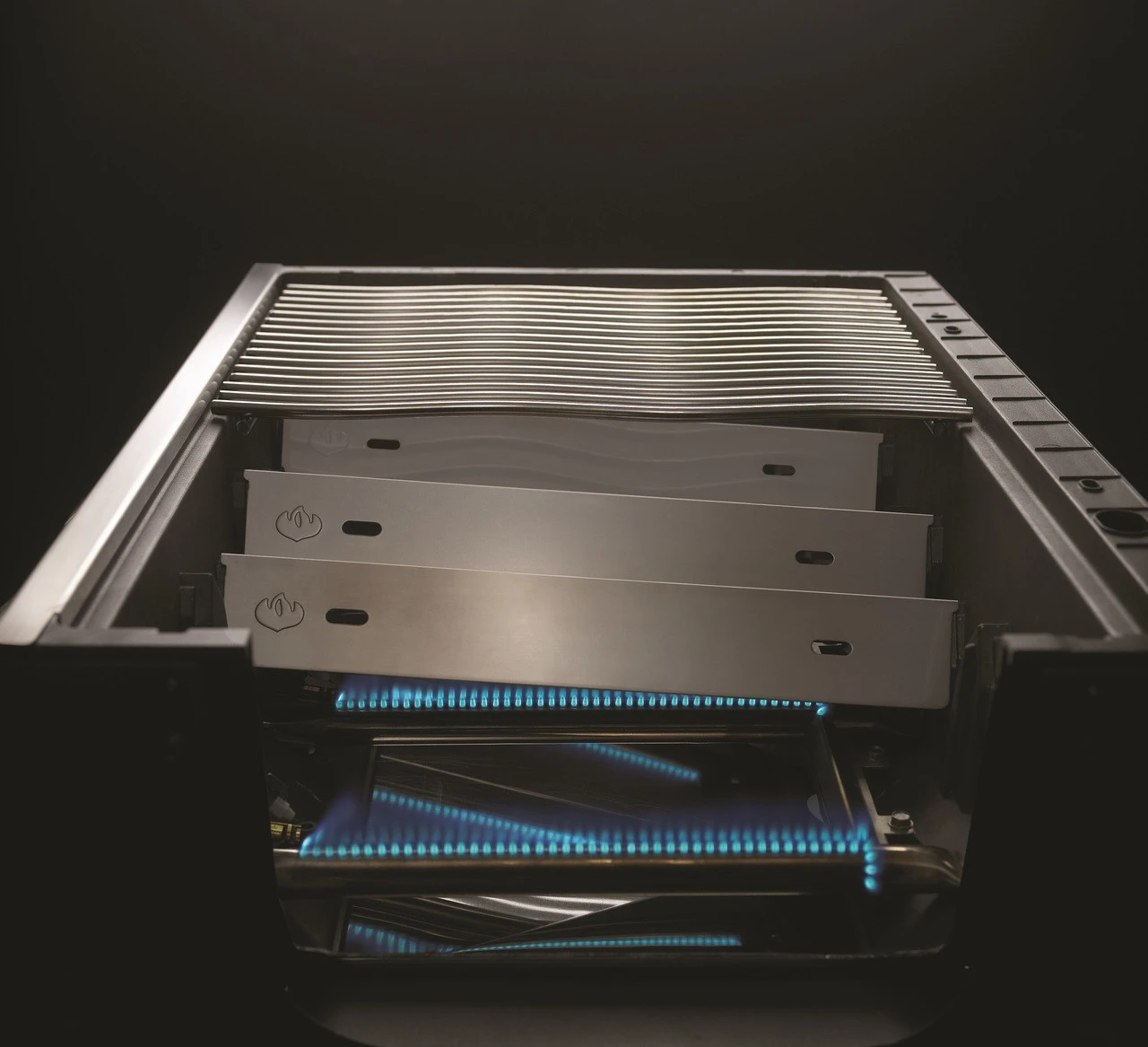 Napoleon Prestige PRO 500 RSIB Grill On Cart - Image 3